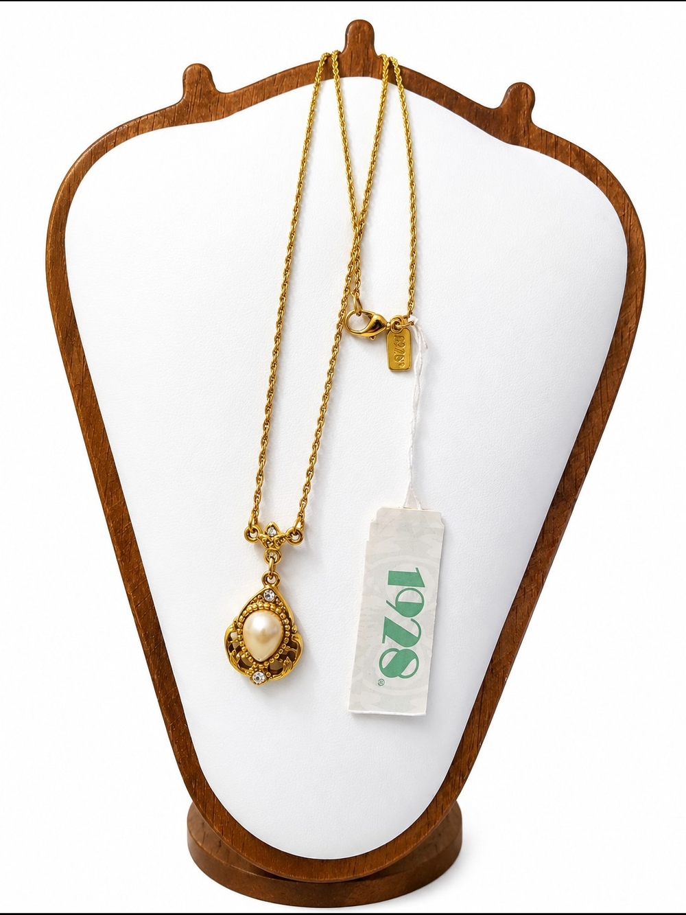 1928 Jewelry Co Faux Upside down Teardrop Pearl Necklace - Picture 2 of 4